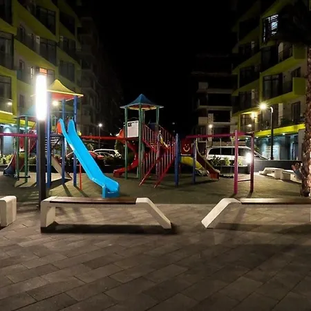 Alezzi Asahi Boutique Lägenhet Năvodari